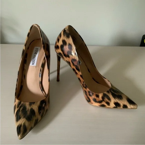 Leopard Print Daisie stiletto heels - Picture 4 of 5
